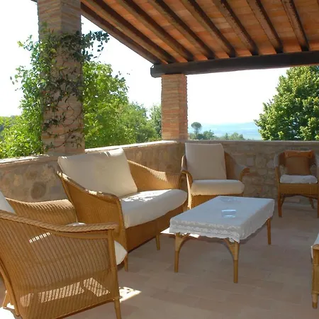 Villa Private Pool Located In Tranquil Countryside In Umbria
