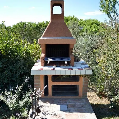 Private Pool Located In Tranquil Countryside In Umbria